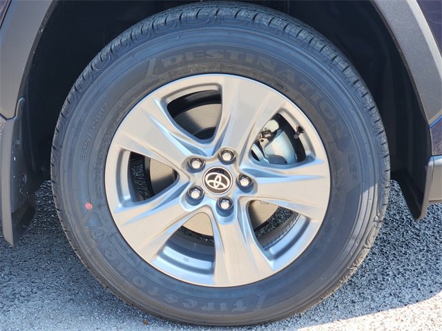 New 2025 Toyota RAV4 XLE image 7