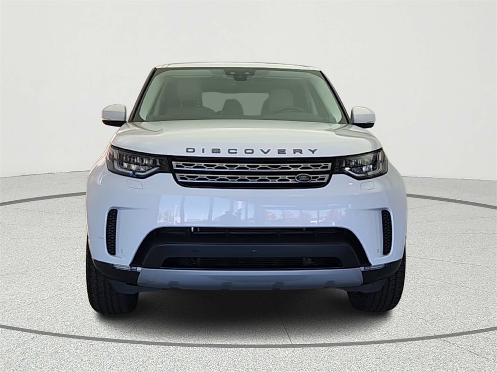 Used 2017 Land Rover Discovery HSE image 2