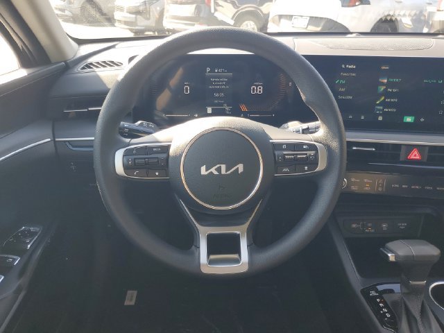 New 2026 Kia K5 LXS FWD image 8