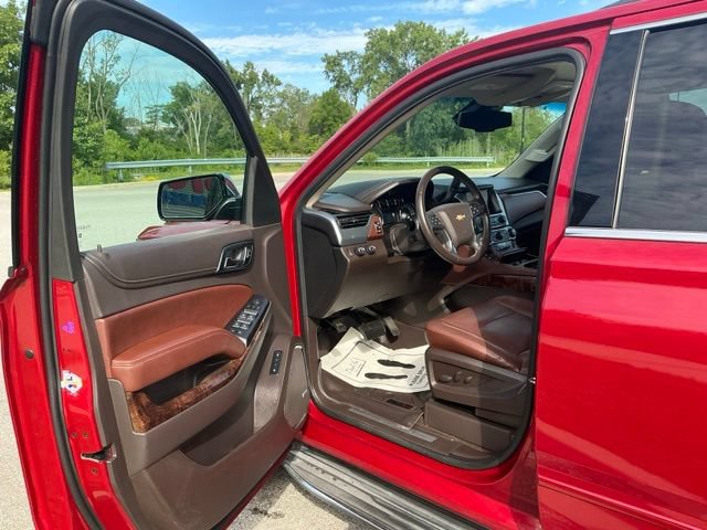 Used 2015 Chevrolet Tahoe LTZ AWD/4WD image 16