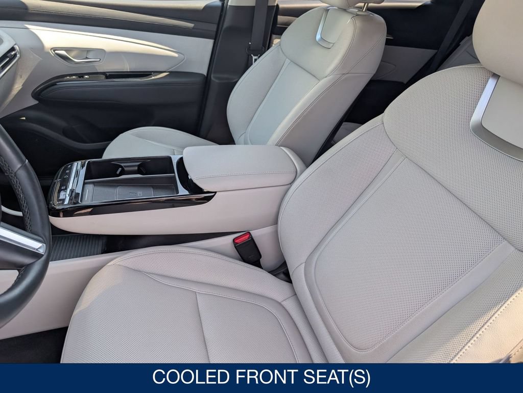 Certified 2025 Hyundai Tucson Limited AWD/4WD image 14
