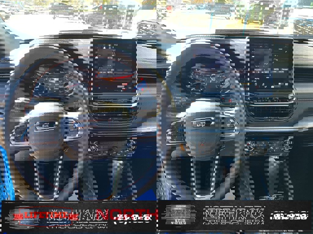 Used 2024 Jeep Compass Trailhawk image 8