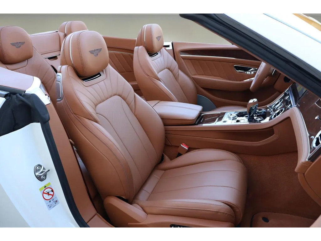 Certified 2024 Bentley Continental GT AWD/4WD image 20