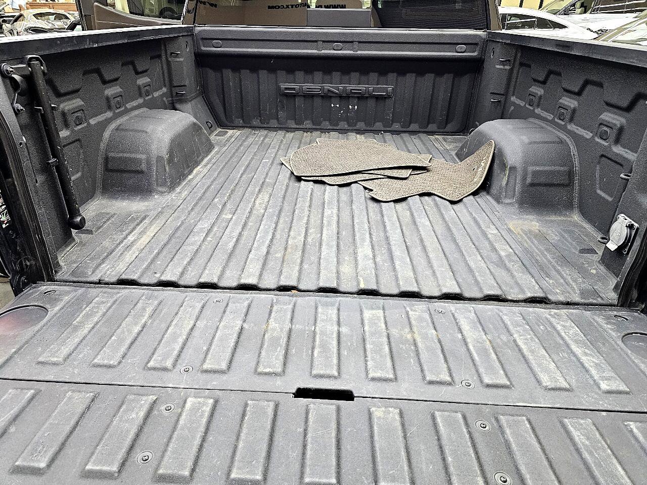 Used 2022 GMC Sierra 1500 Denali w/ Denali Premium Package image 14