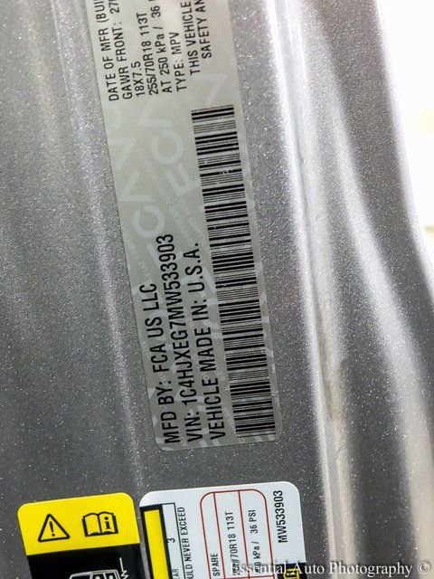 Used 2021 Jeep Wrangler Unlimited Sahara w/ Dual Top Group image 26