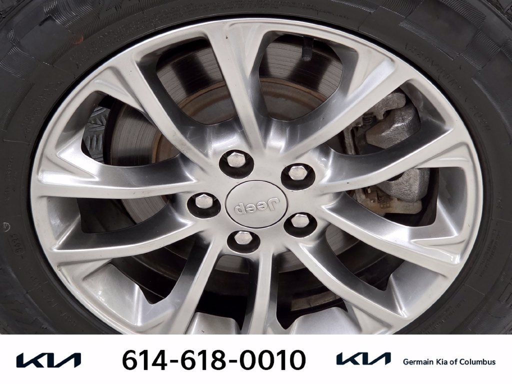 Used 2021 Jeep Cherokee Latitude Lux AWD/4WD image 13
