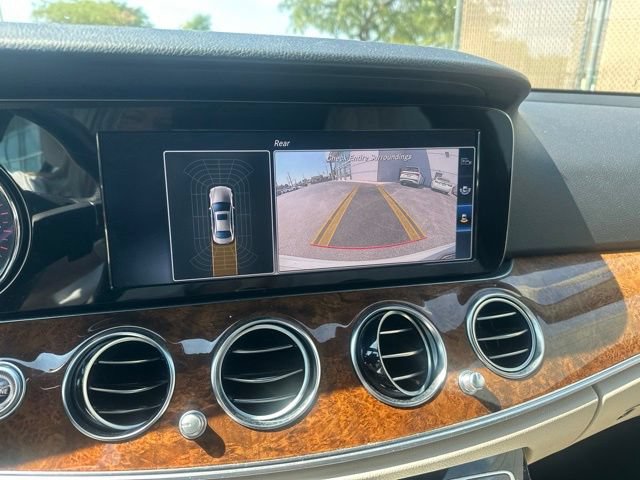 Used 2017 Mercedes-Benz E 300 4MATIC image 15