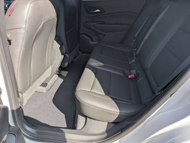 New 2026 Chevrolet Trax RS w/ Sunroof Package FWD image 25