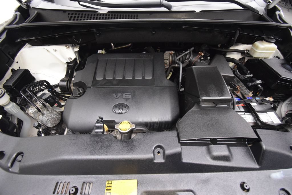 Used 2015 Toyota Highlander XLE AWD/4WD image 31