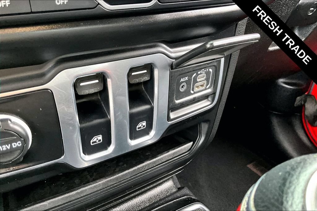 Used 2020 Jeep Wrangler Sport AWD/4WD image 17