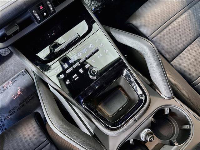 Certified 2026 Porsche Cayenne Coupe AWD/4WD image 18