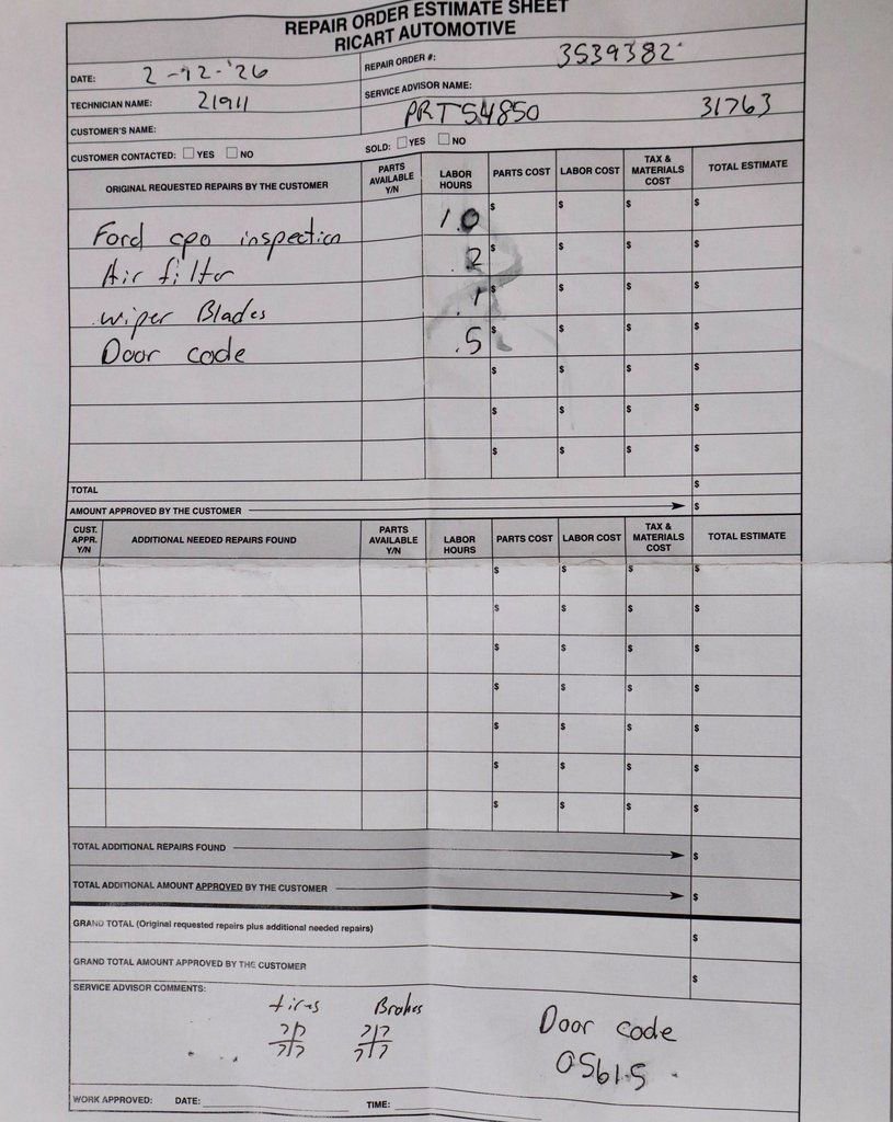Certified 2023 Ford Explorer XLT w/ Equipment Group 202A image 6