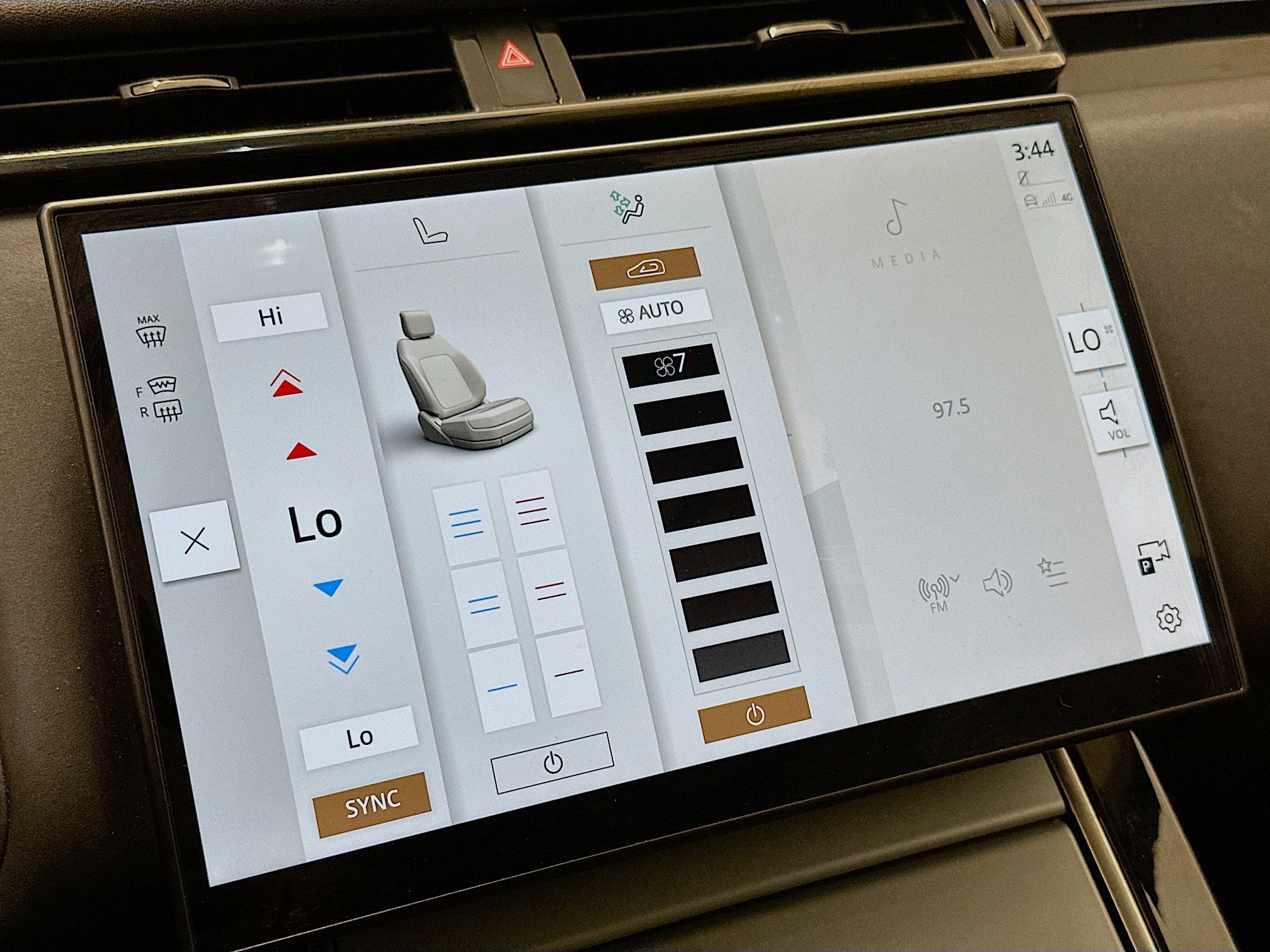 Used 2024 Land Rover Range Rover Velar S image 24