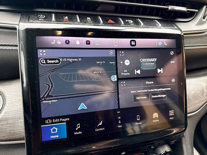 Used 2023 Jeep Grand Cherokee L Limited image 11