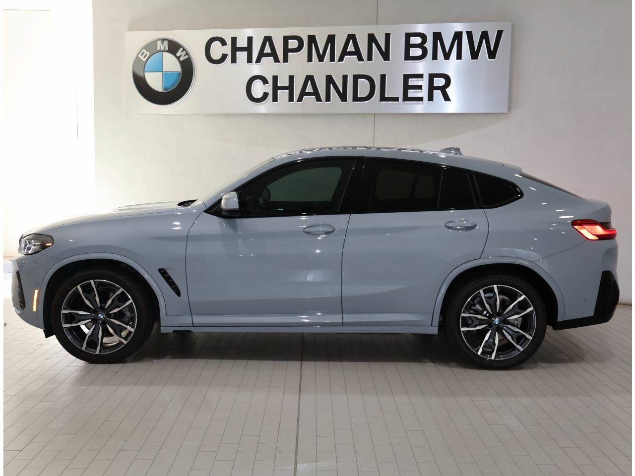 Certified 2024 BMW X4 xDrive30i w/ Premium Package AWD/4WD image 3