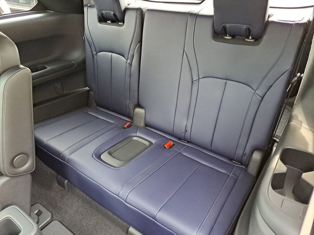 New 2026 INFINITI QX60 Sport w/ Dark Cargo Package image 18