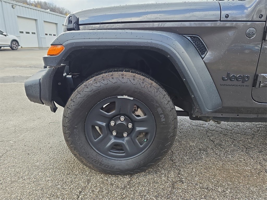 Used 2024 Jeep Wrangler Sport image 8