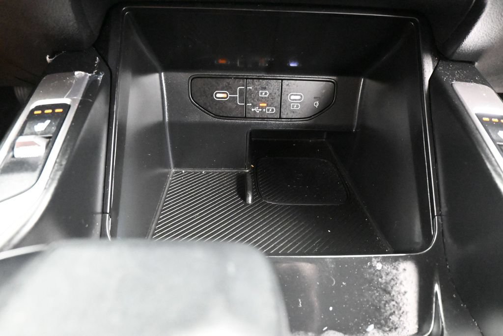 Used 2025 Kia Sorento S w/ Panoramic Sunroof Package FWD image 31