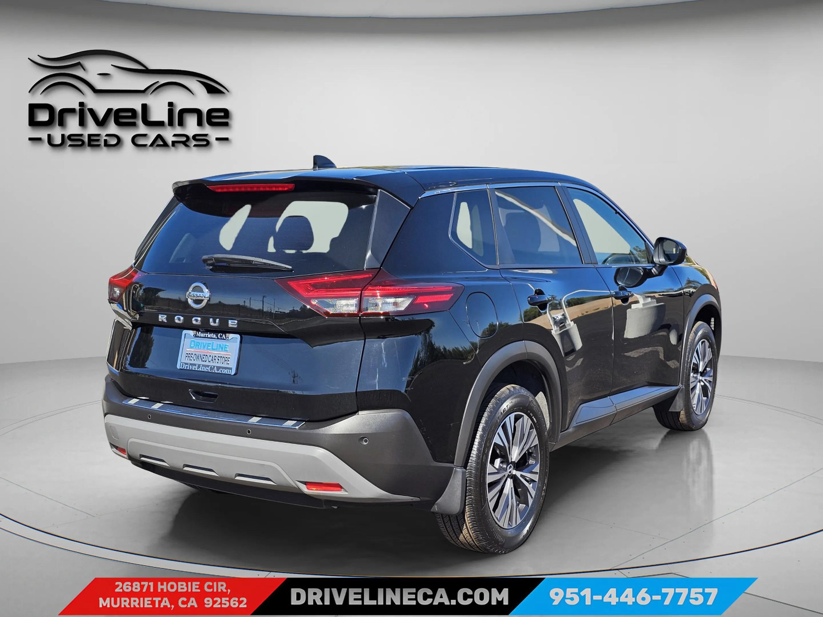 Used 2023 Nissan Rogue SV FWD image 7