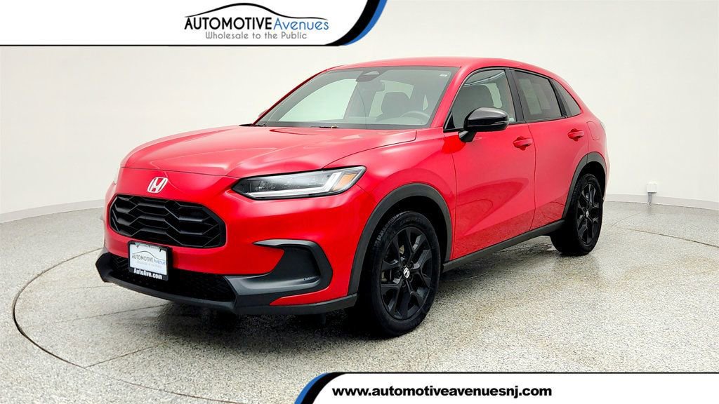 Used 2023 Honda HR-V Sport image 1