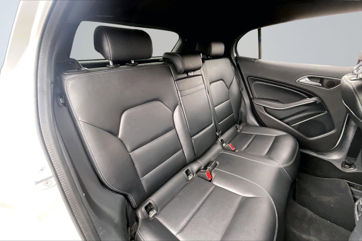 Used 2018 Mercedes-Benz GLA 250 image 27