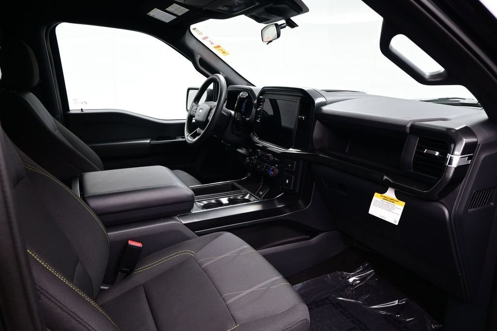 Used 2025 Ford F150 STX w/ Equipment Group 200A RWD image 12
