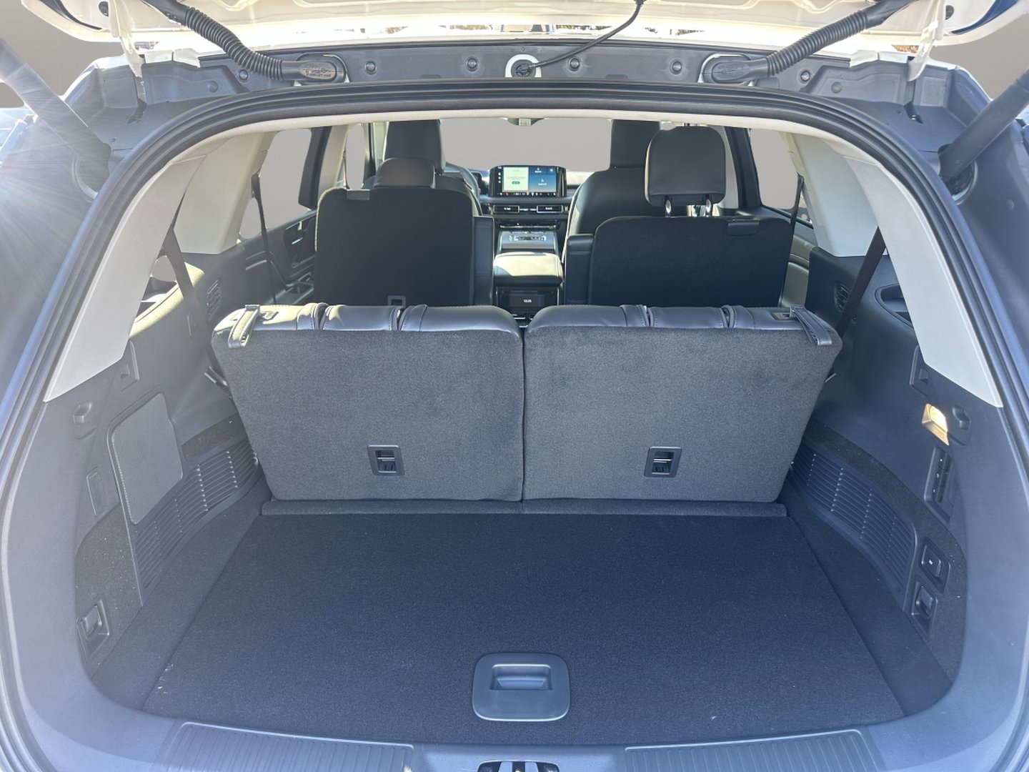 New 2026 Lincoln Aviator Premiere image 7