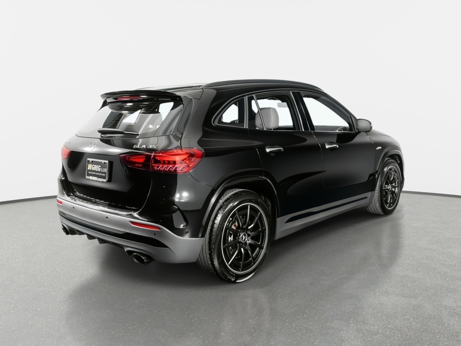 Used 2024 Mercedes-Benz GLA 35 AMG 4MATIC image 27