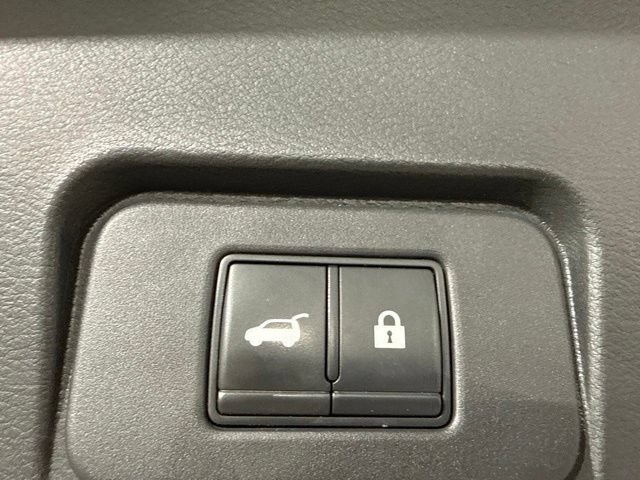 Used 2021 Nissan Rogue SL w/ Premium Package FWD image 12