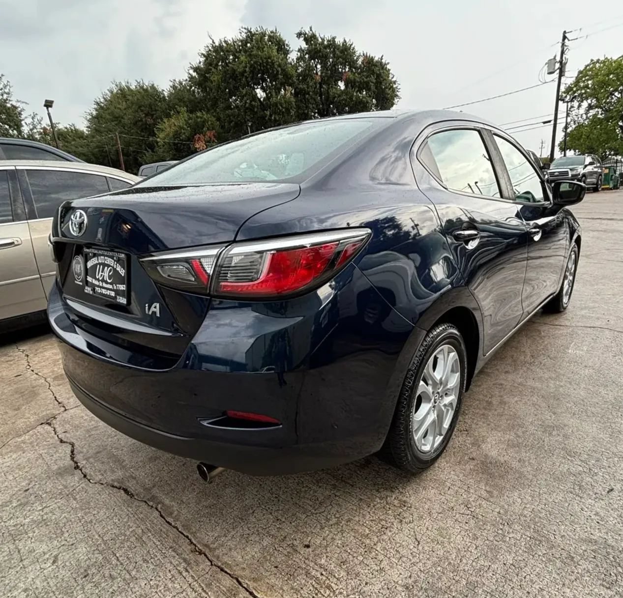 Used 2018 Toyota Yaris iA FWD image 6