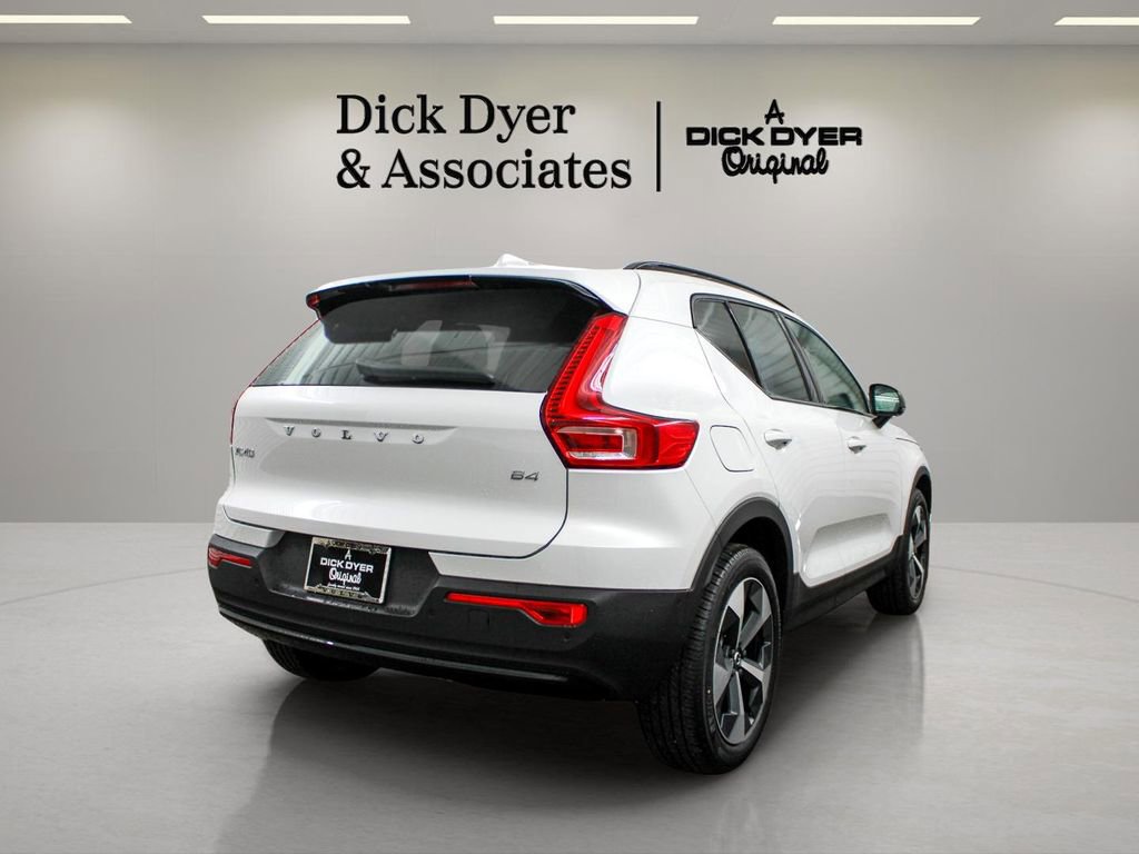 New 2026 Volvo XC40 B4 Plus w/ Protection Package Premier FWD image 2