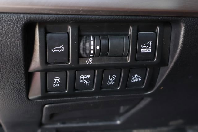 Used 2018 Subaru Outback 3.6R Touring AWD/4WD image 23