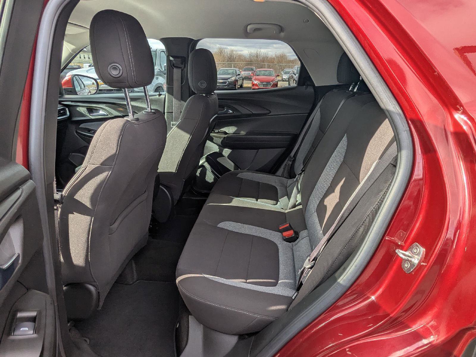 Certified 2022 Chevrolet TrailBlazer LT w/ Convenience Package image 28