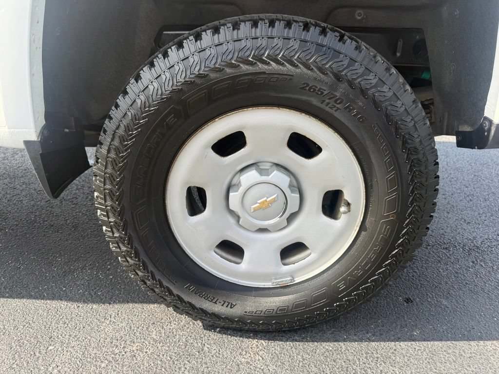 Used 2019 Chevrolet Colorado W/T RWD image 38