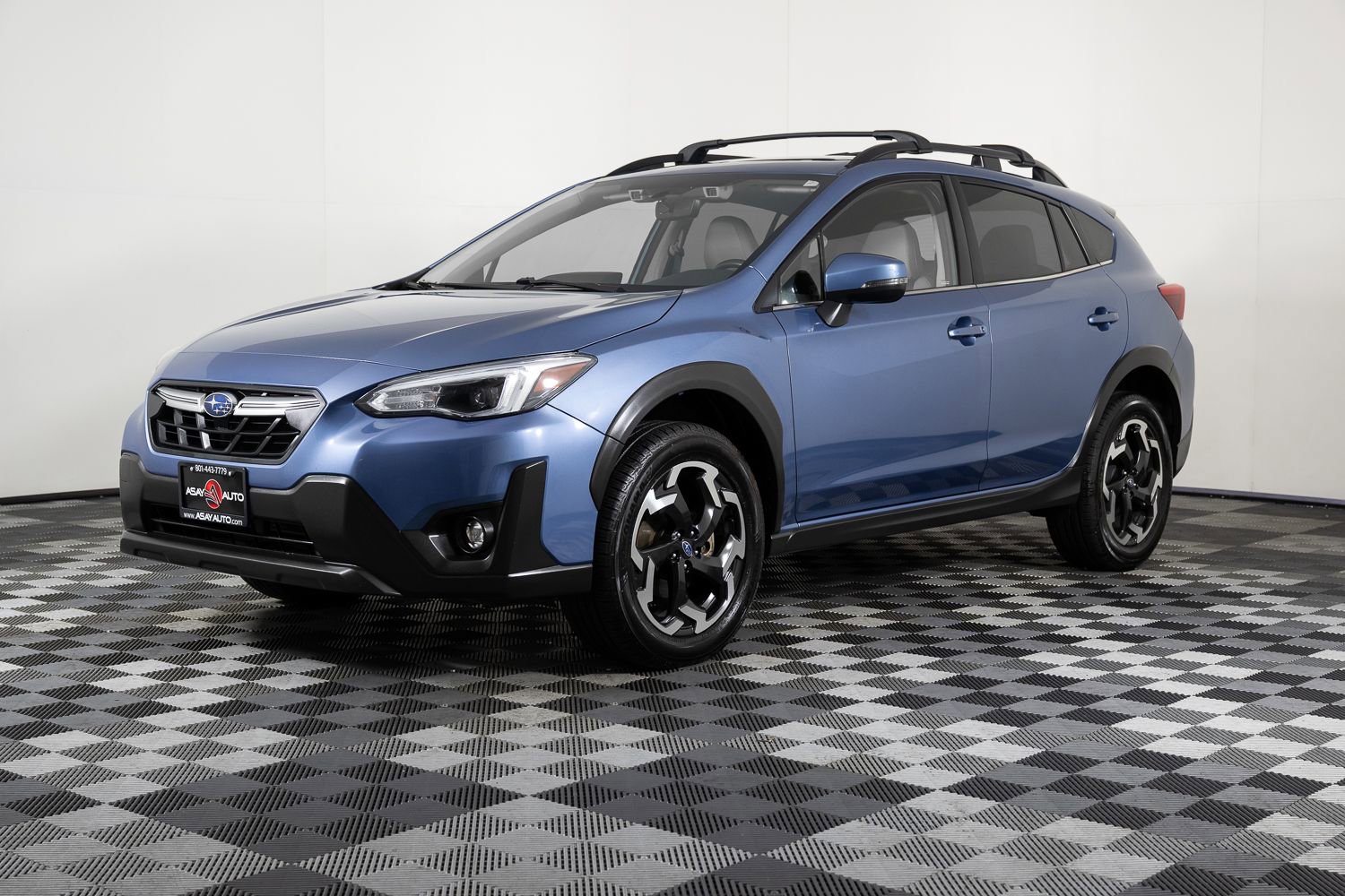 Used 2023 Subaru Crosstrek 2.5i Limited w/ Moonroof Package image 1