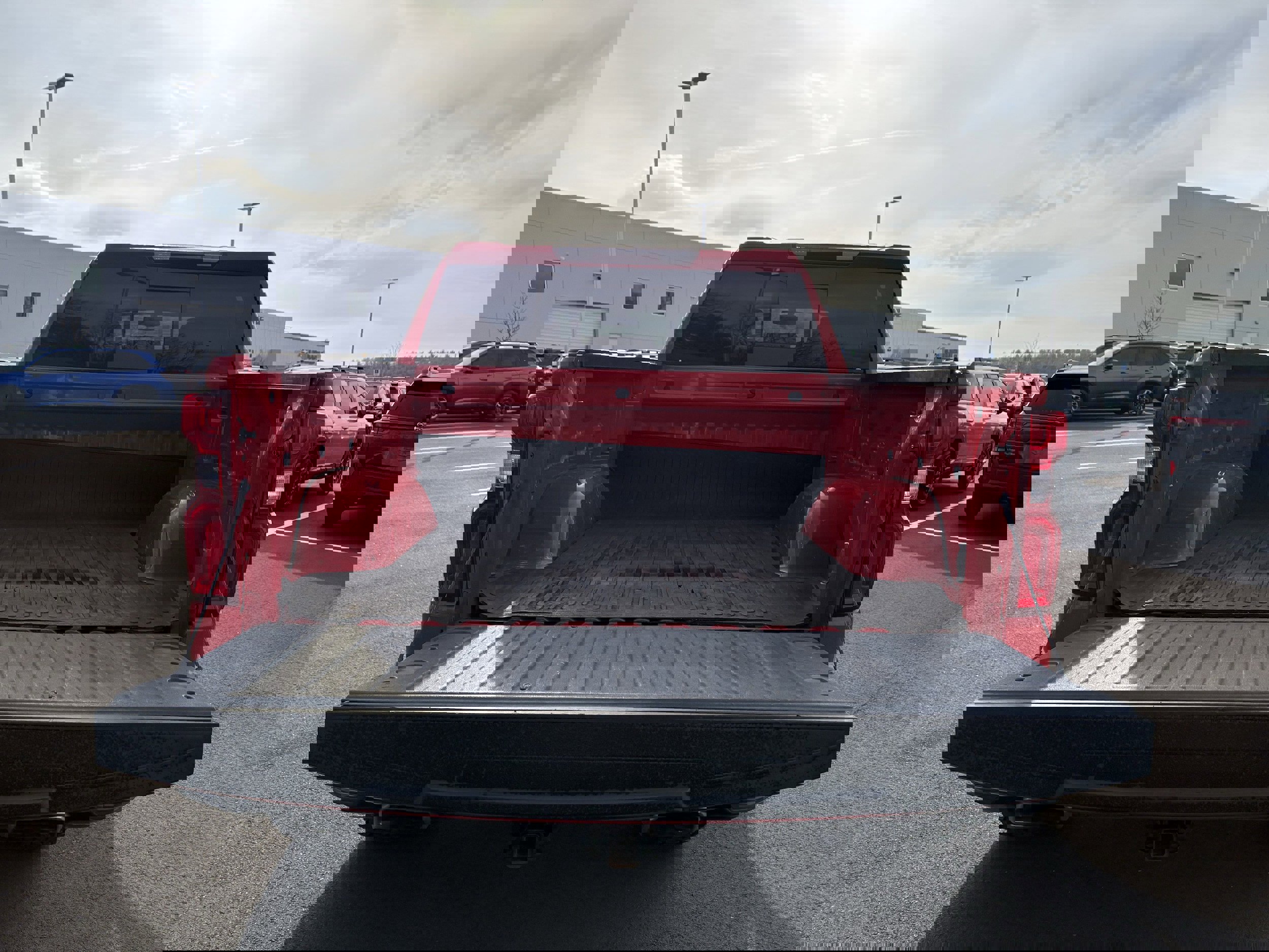 Used 2021 Chevrolet Silverado 1500 LT Trail Boss w/ Convenience Package II image 11