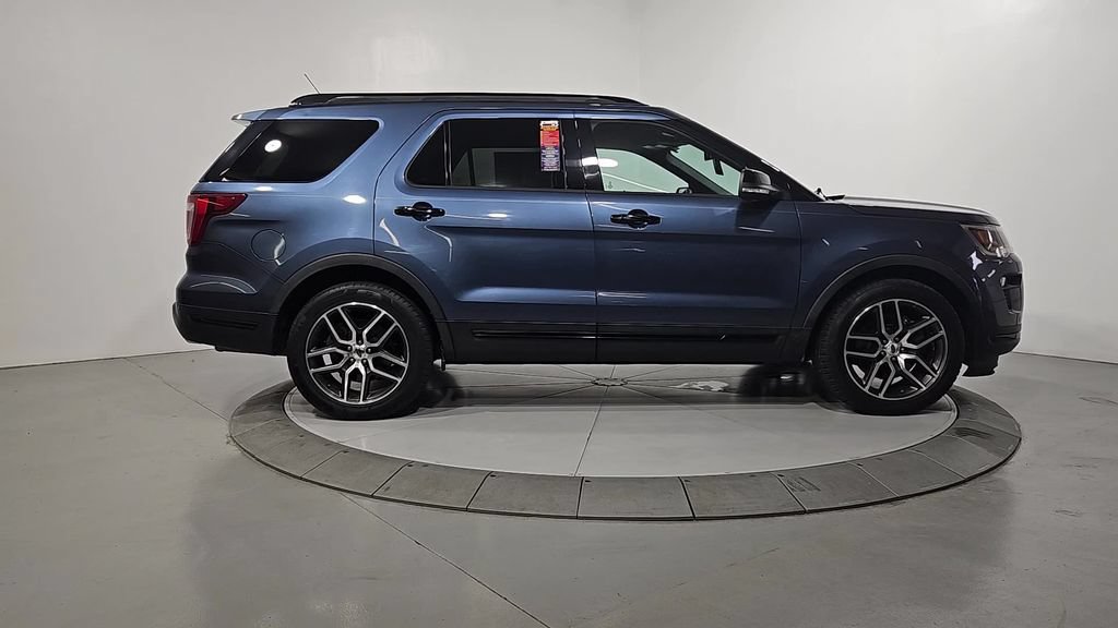 Used 2018 Ford Explorer Sport AWD/4WD image 7