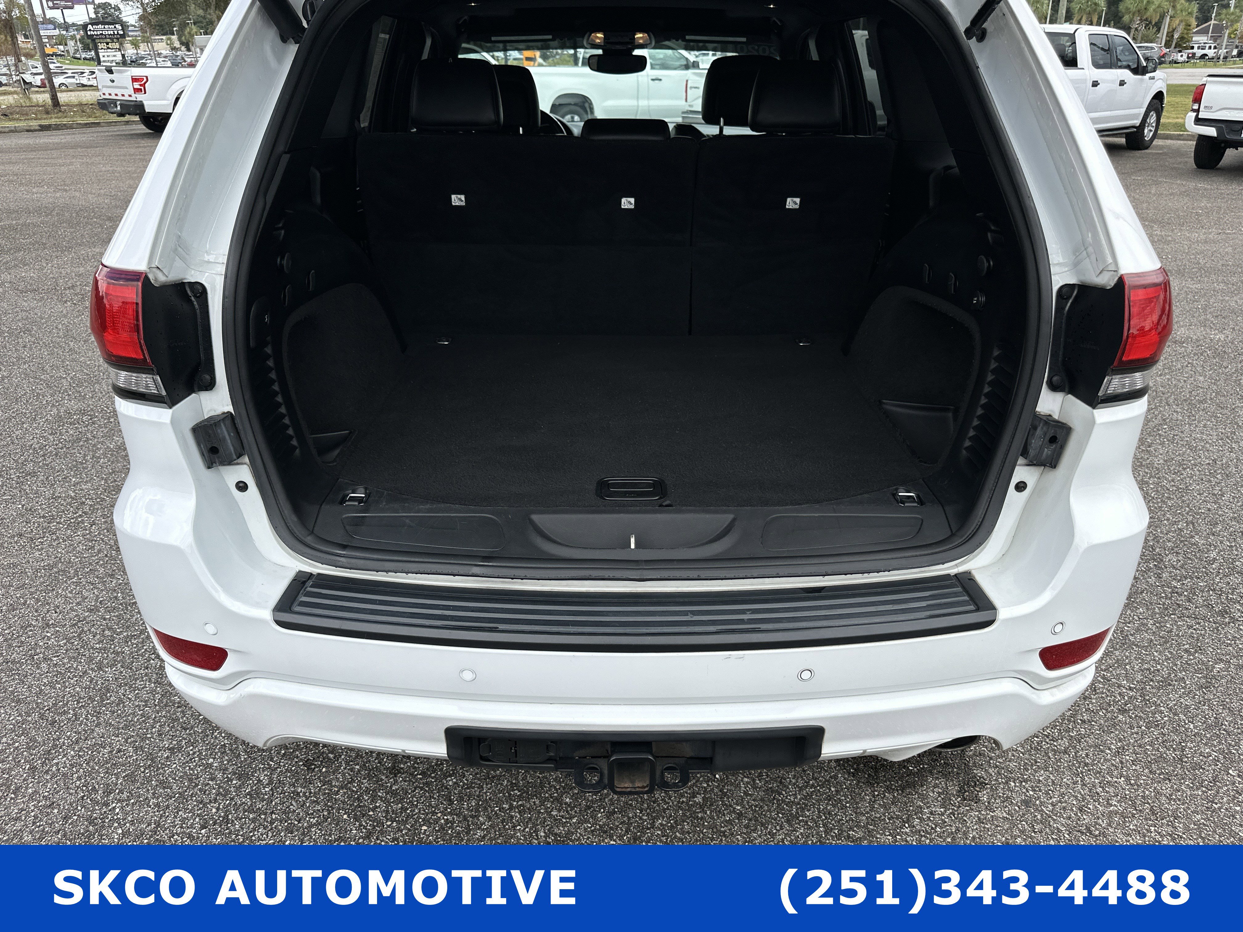 Used 2020 Jeep Grand Cherokee Altitude image 21