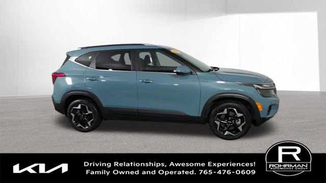 Used 2024 Kia Seltos EX AWD/4WD image 2