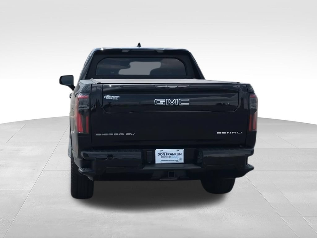 Used 2025 GMC Sierra EV Denali AWD/4WD image 7