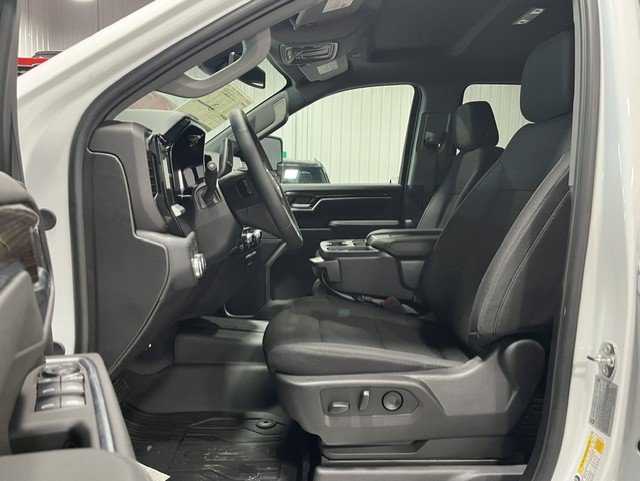New 2026 GMC Sierra 2500 SLE w/ SLE Value Package; AWD/4WD image 12