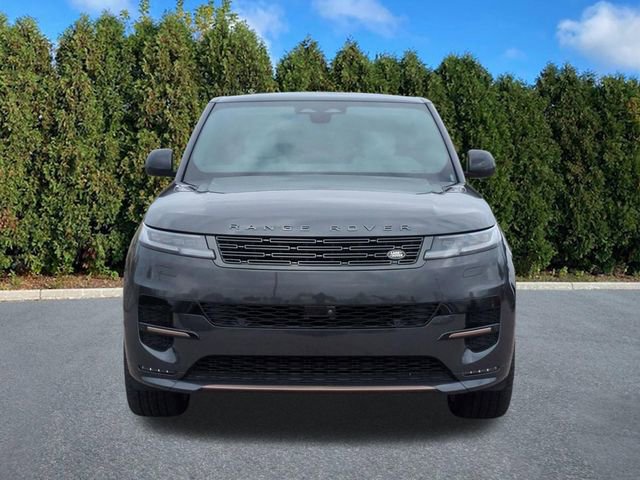 Used 2025 Land Rover Range Rover Sport Dynamic SE AWD/4WD image 2