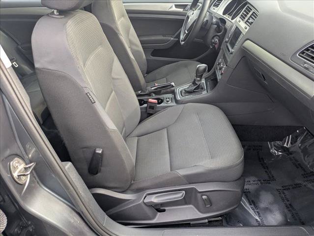 Used 2017 Volkswagen Golf S FWD image 19