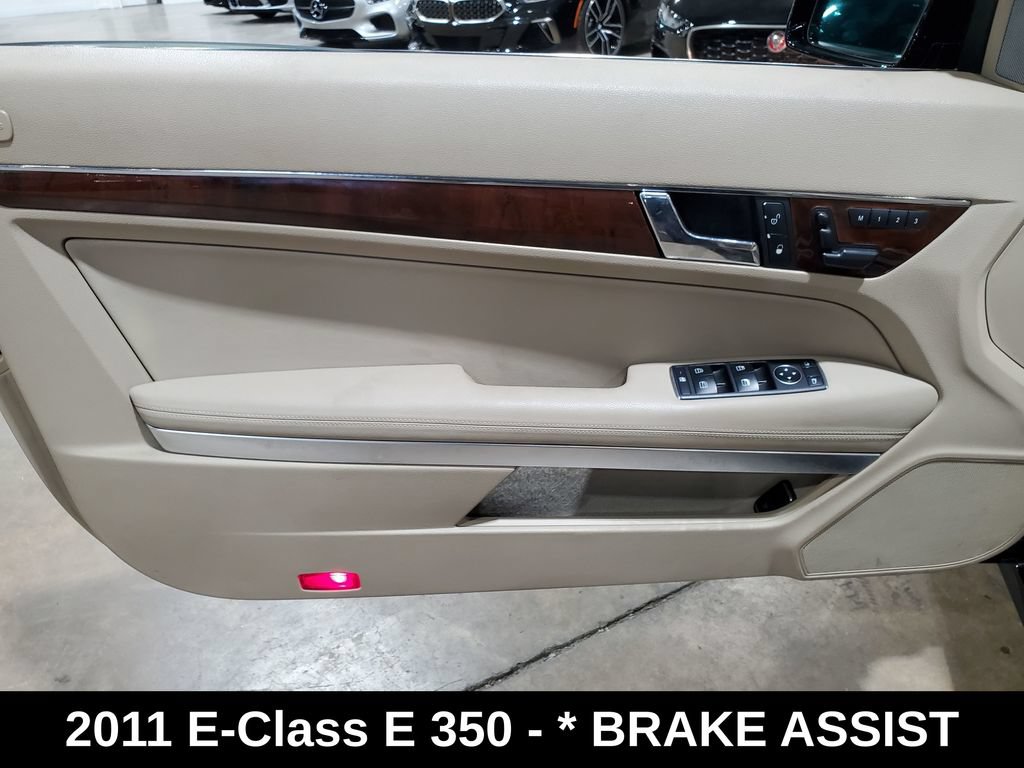 Used 2011 Mercedes-Benz E 350 Cabriolet image 8