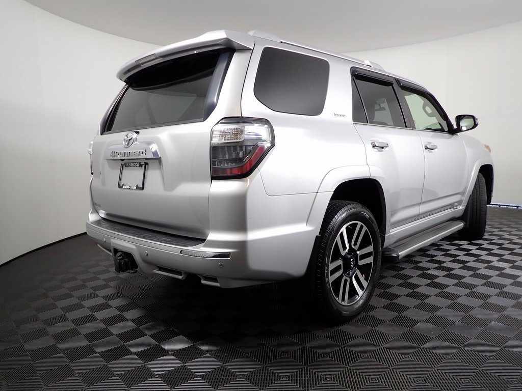 Used 2014 Toyota 4Runner Limited image 19
