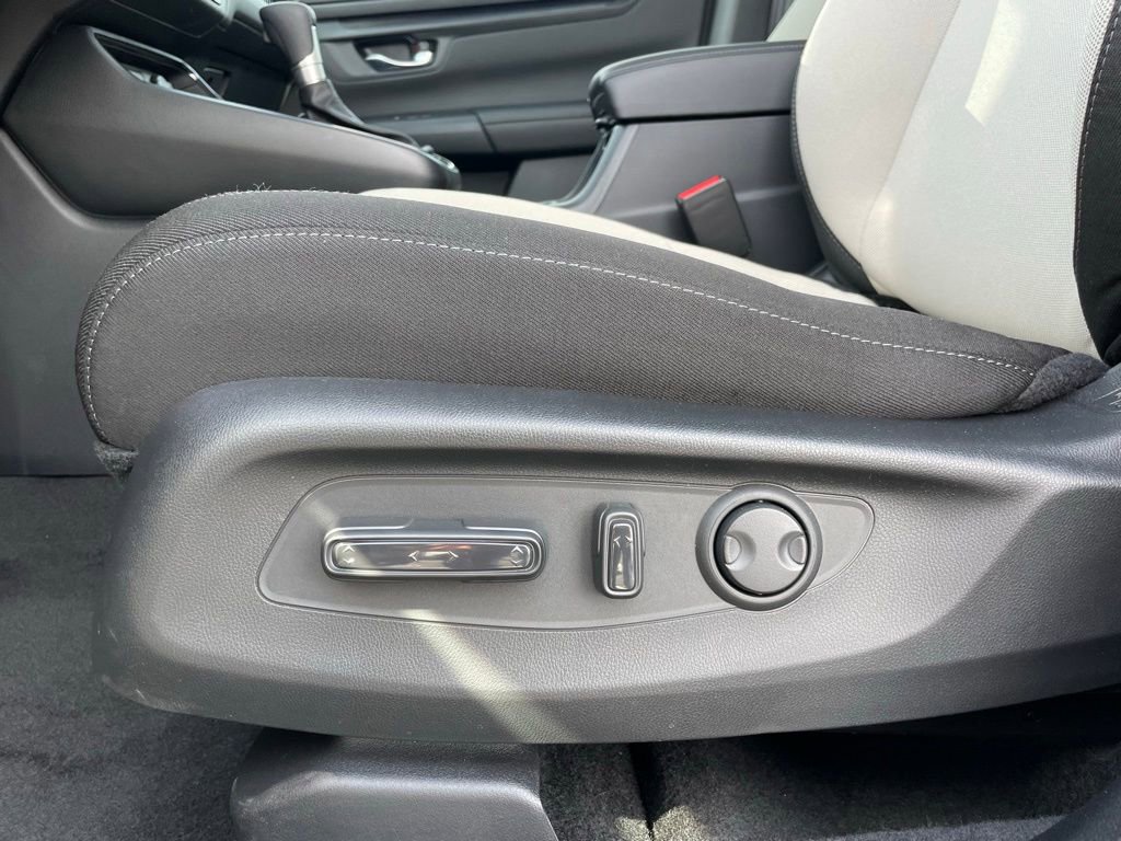 Certified 2026 Honda CR-V EX image 25