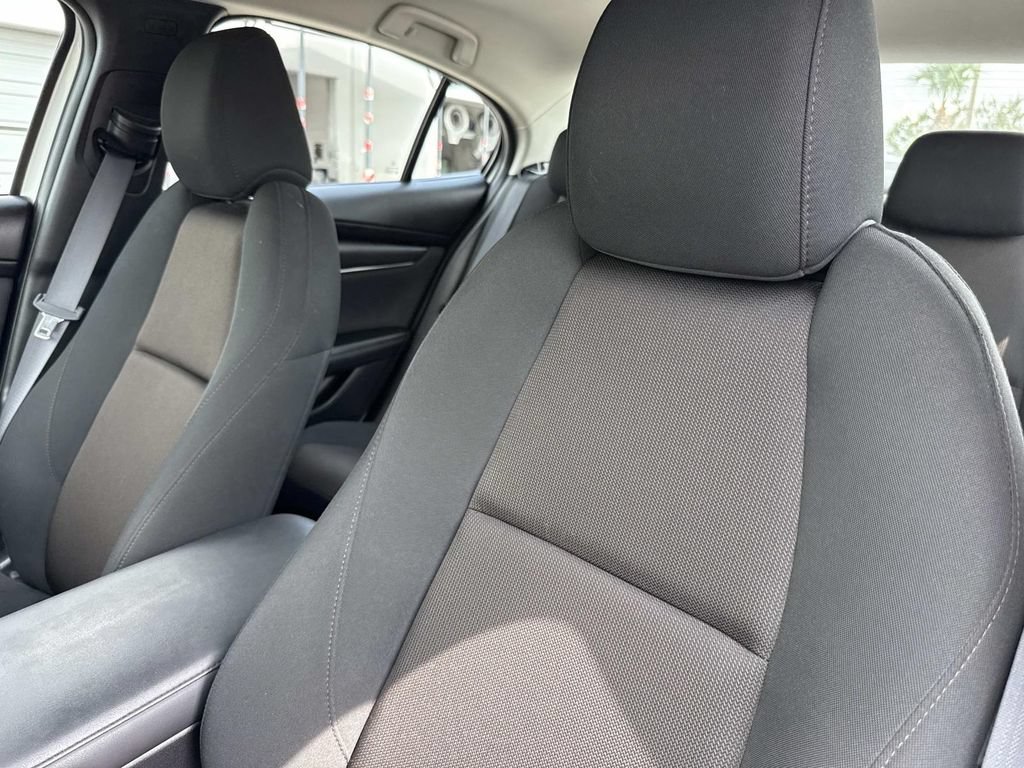 Used 2021 MAZDA MAZDA3 s FWD image 24