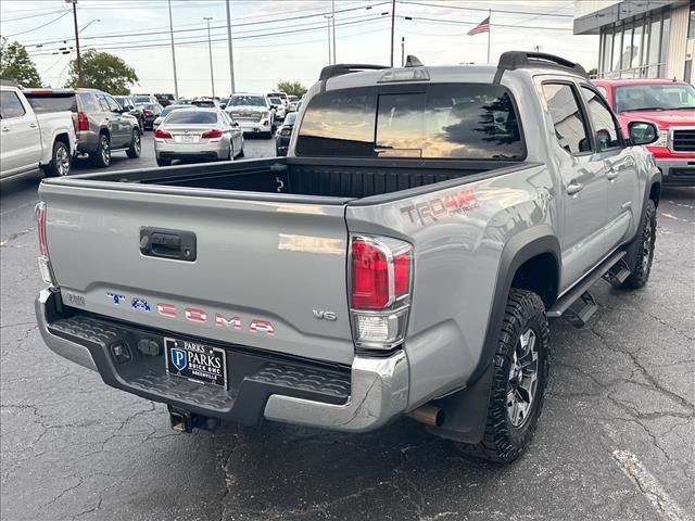 Used 2021 Toyota Tacoma TRD Off-Road AWD/4WD image 12