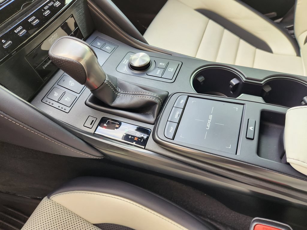 Certified 2023 Lexus IS 500 w/ Accessory Package 2 RWD image 19