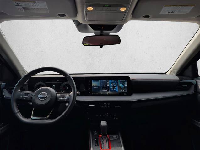 Used 2026 Nissan Kicks SR FWD image 22